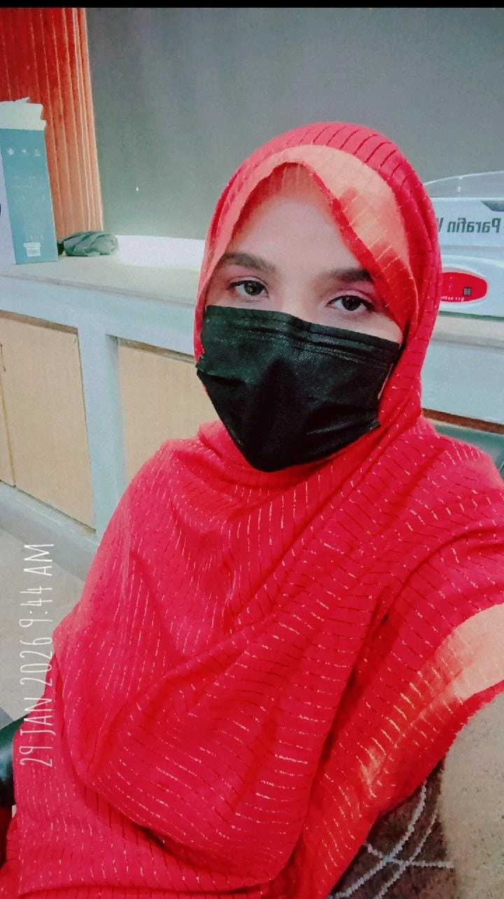 Dr. Nauseen Irum